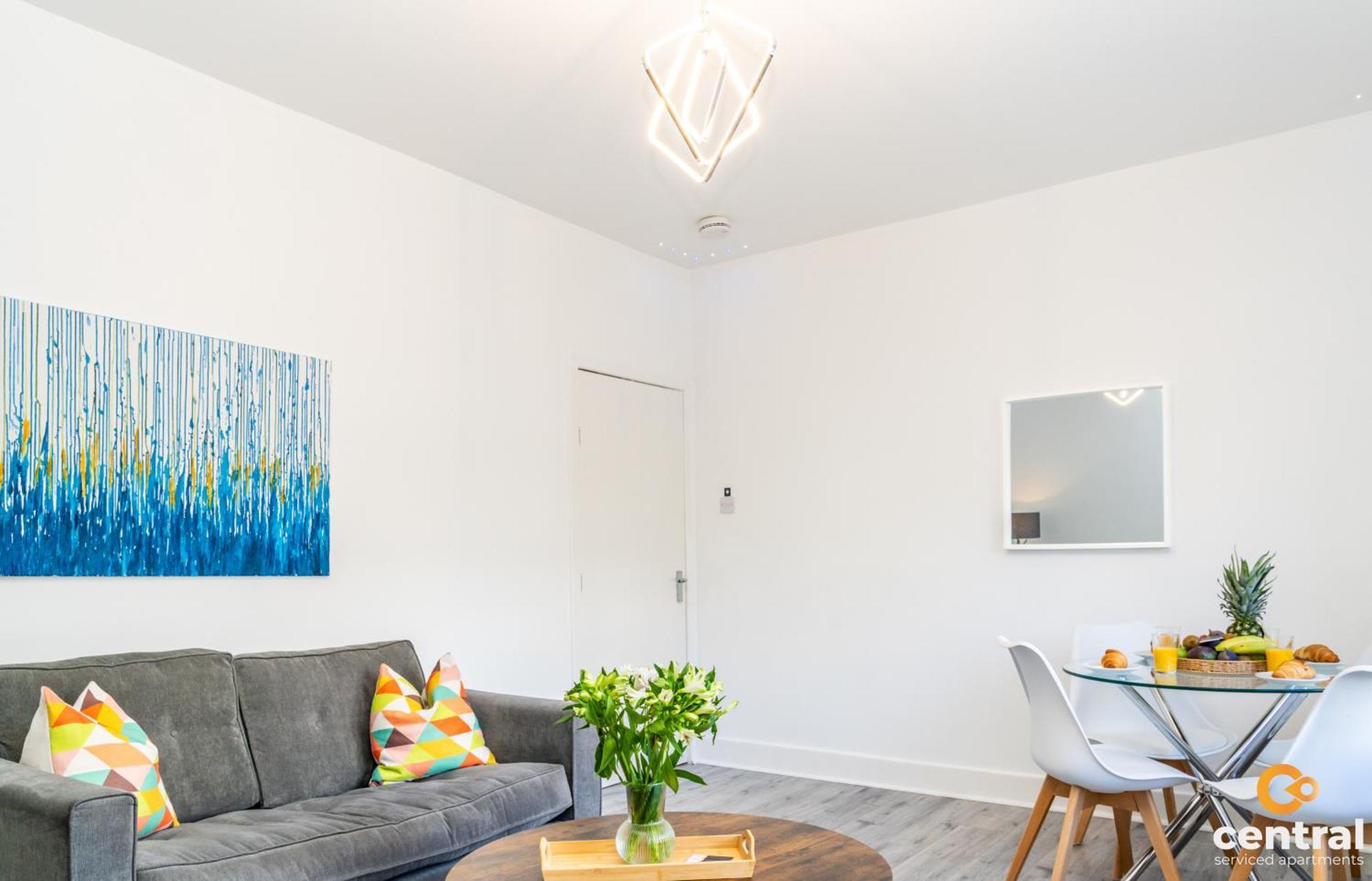 Central Serviced Apartments - 2 Bedroom - Free Street Parking - Fast Wifi - Smart Tvs In All Rooms - Ground Level - Family Neighbourhood - 3 X Double Beds - Heating 24-7 - Trade Stays - Weekly & Monthly Offers Dundee Exterior foto